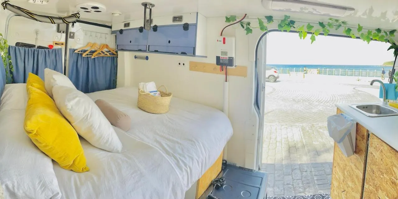 Mountain & Trekking Van San Sebastian