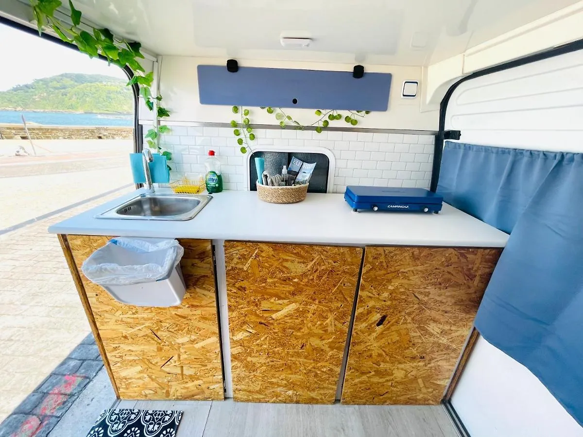 Camping Mountain & Trekking Van San Sebastián